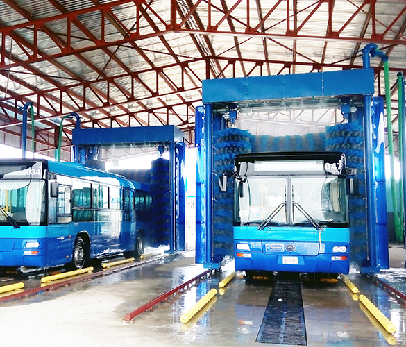風光往複式巴士洗車機（CB-730）